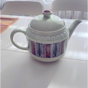 Vintage teapot Staunton by Gibson - Made in England